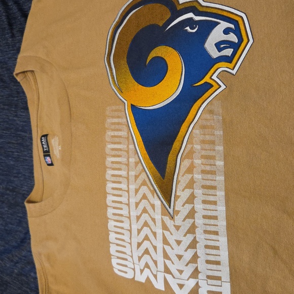 LA Rams Shirt - Picture 2 of 3